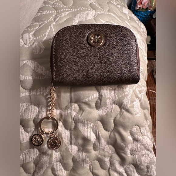 Ann Klein Brown Leather Women's Wallet - Picture 1 of 4